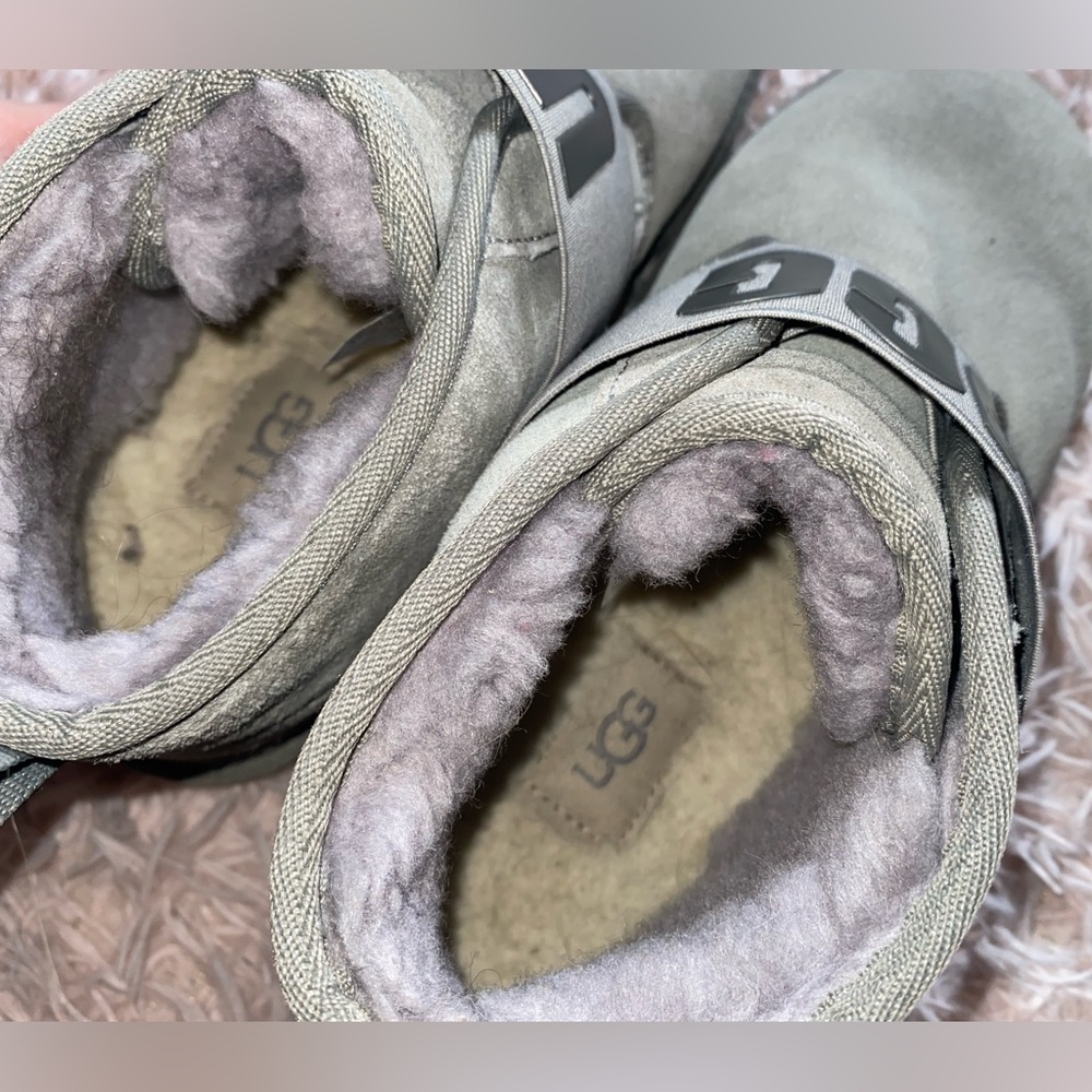 PERFECT UGGS. - Picture 4 of 4